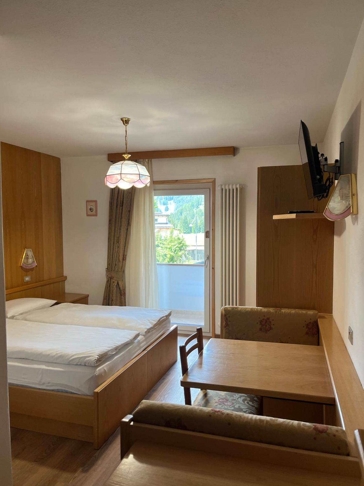 Dolomiten Hotel Irma Canazei Dış mekan fotoğraf
