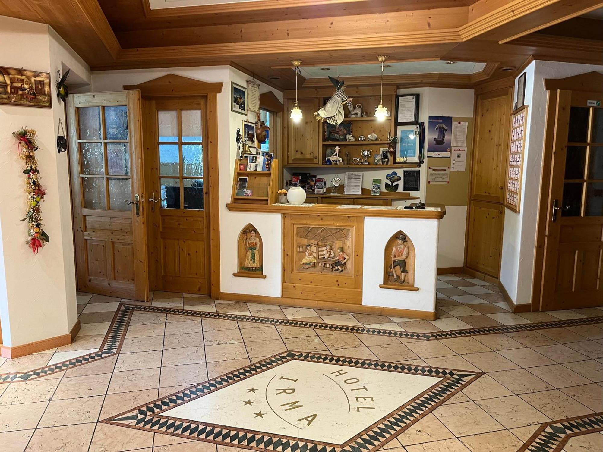 Dolomiten Hotel Irma Canazei Dış mekan fotoğraf