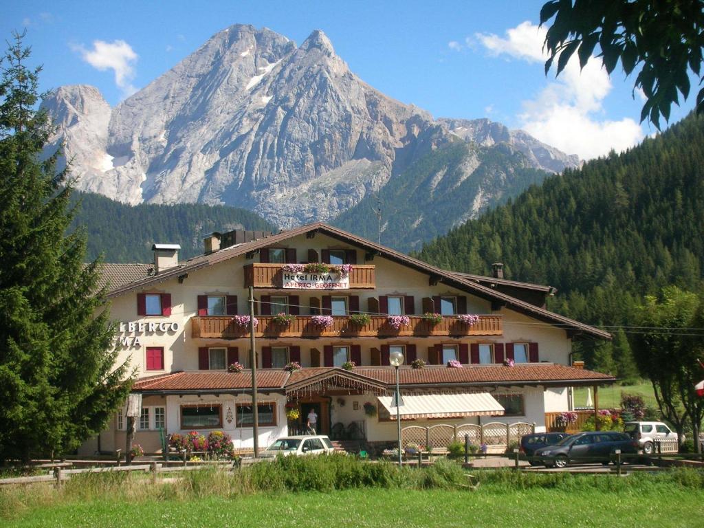 Dolomiten Hotel Irma Canazei Dış mekan fotoğraf